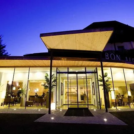 Bon Alpina Feriested 3*