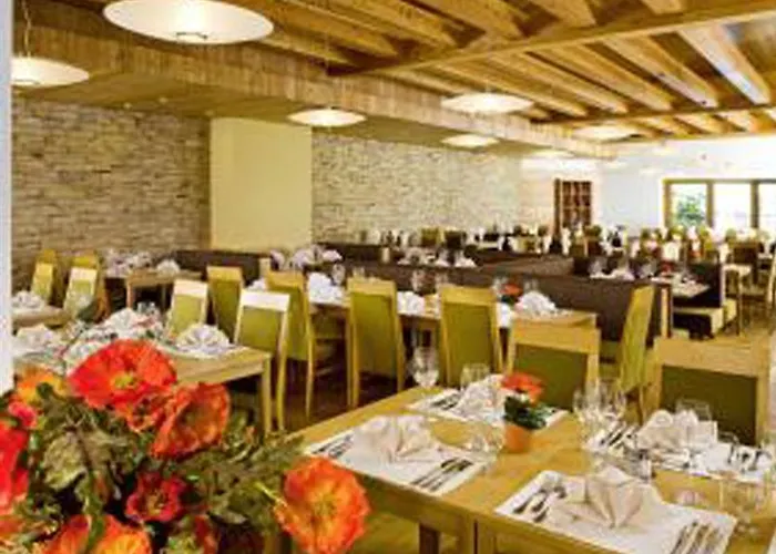 Bon Alpina Semesteranläggning (resort) 3*